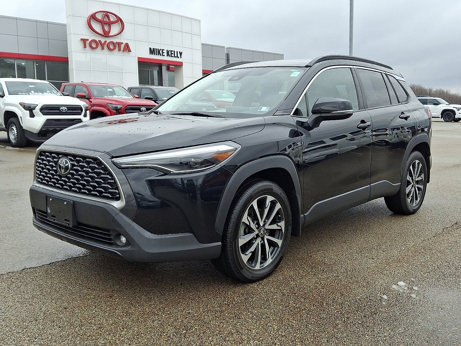 2022 Toyota Corolla Cross XLE