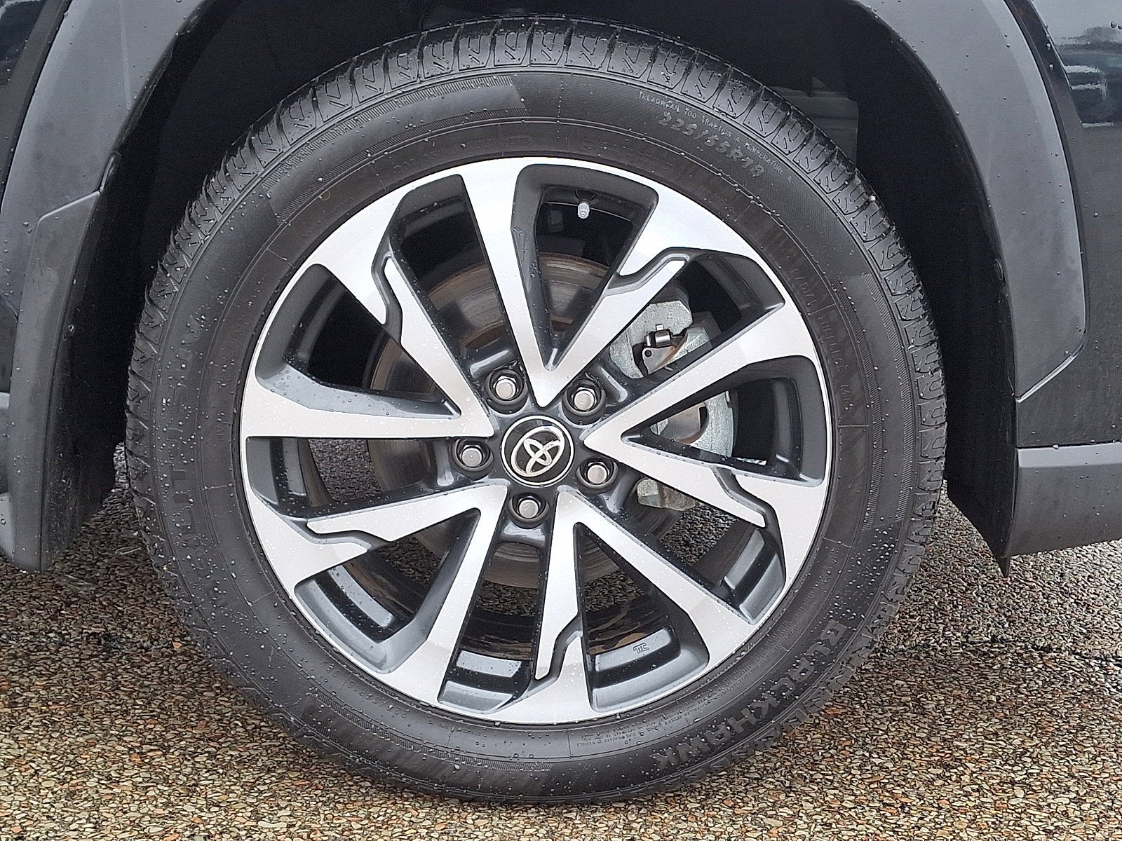 2022 Toyota Corolla Cross XLE