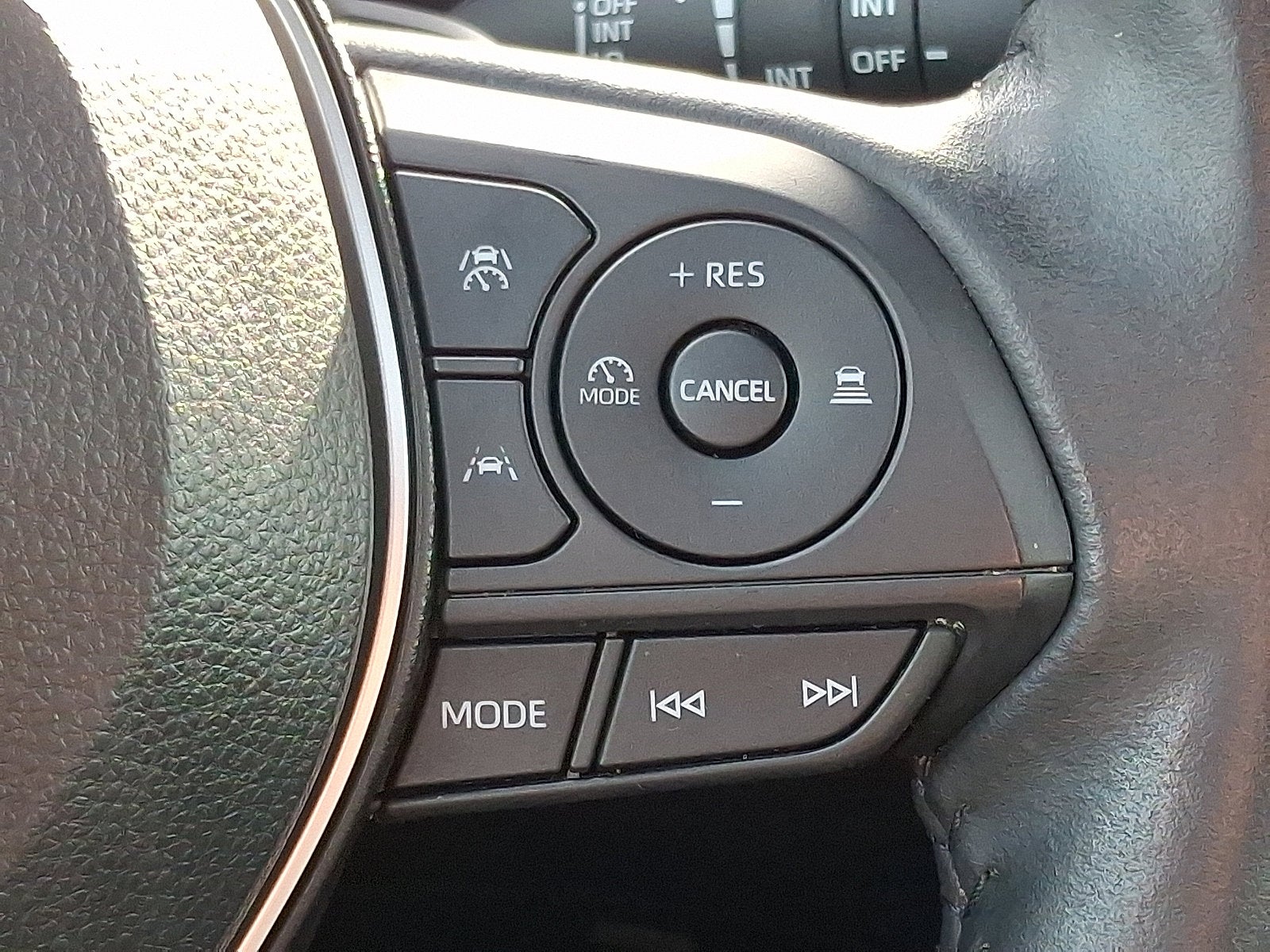 2023 Toyota Corolla Cross Base