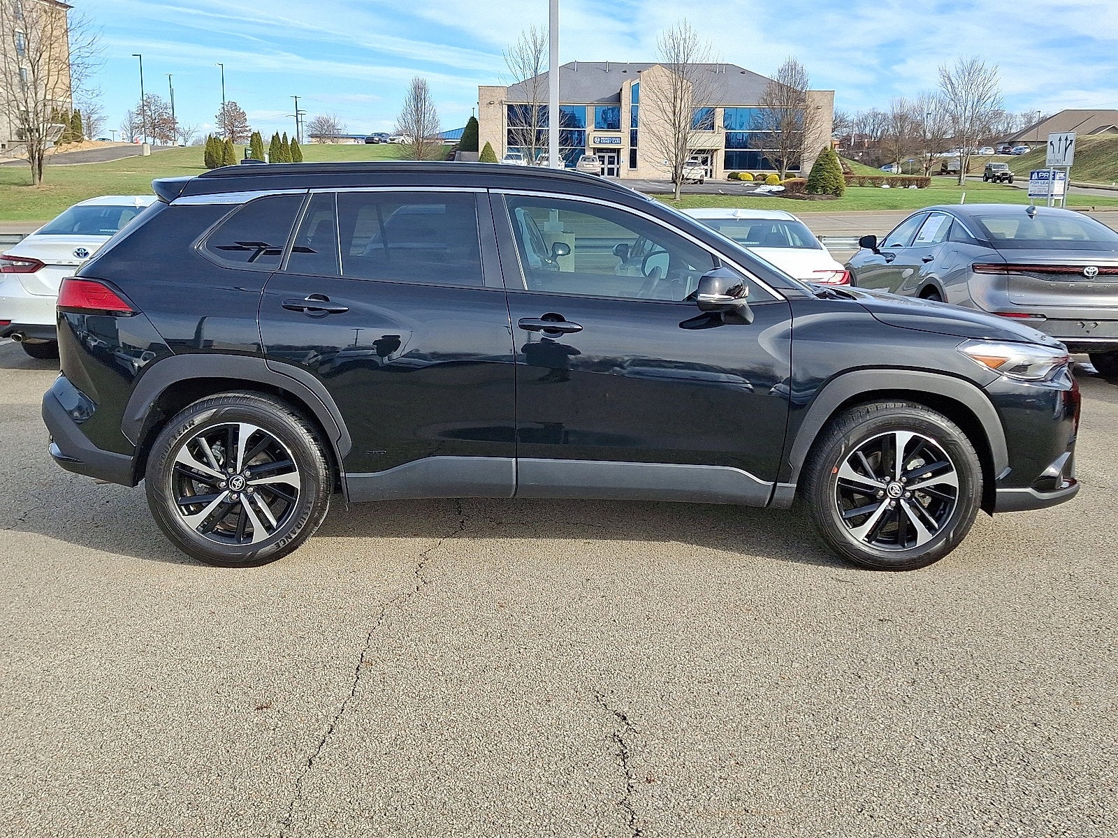 2023 Toyota Corolla Cross Base