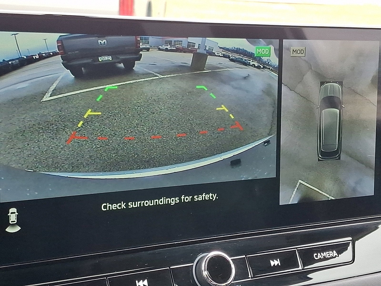 2025 Mitsubishi Outlander Base