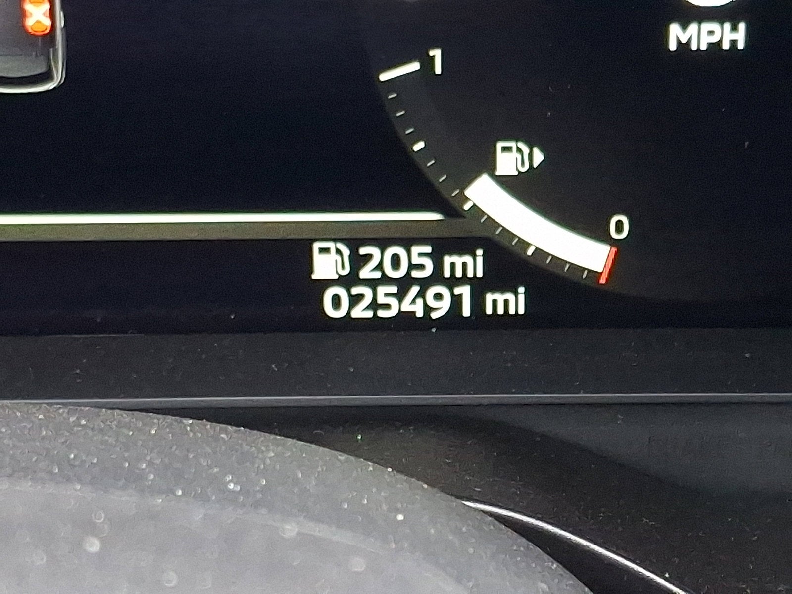 2025 Mitsubishi Outlander Base