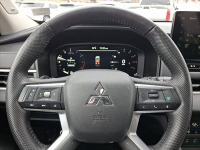 2025 Mitsubishi Outlander SEL