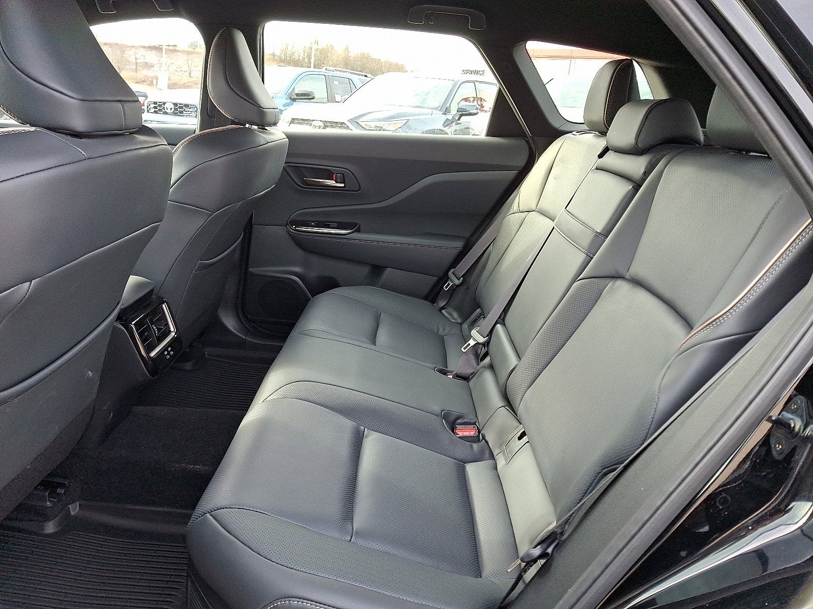 2025 Toyota Crown Signia Base