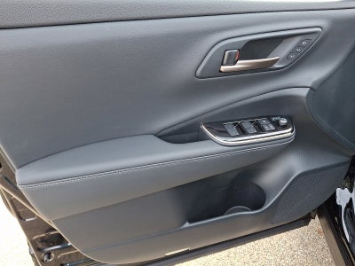 2025 Toyota Crown Signia Base