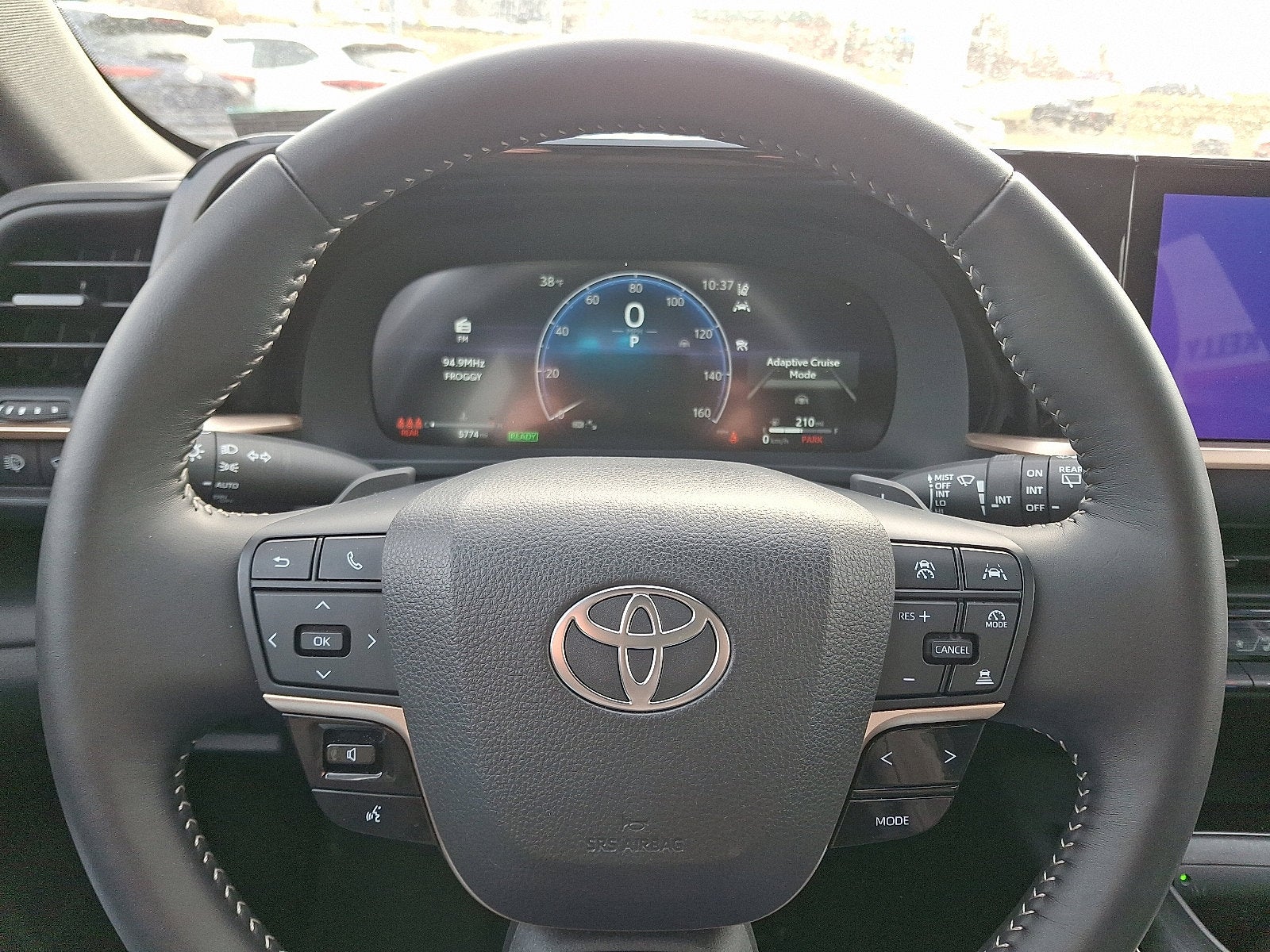 2025 Toyota Crown Signia Base