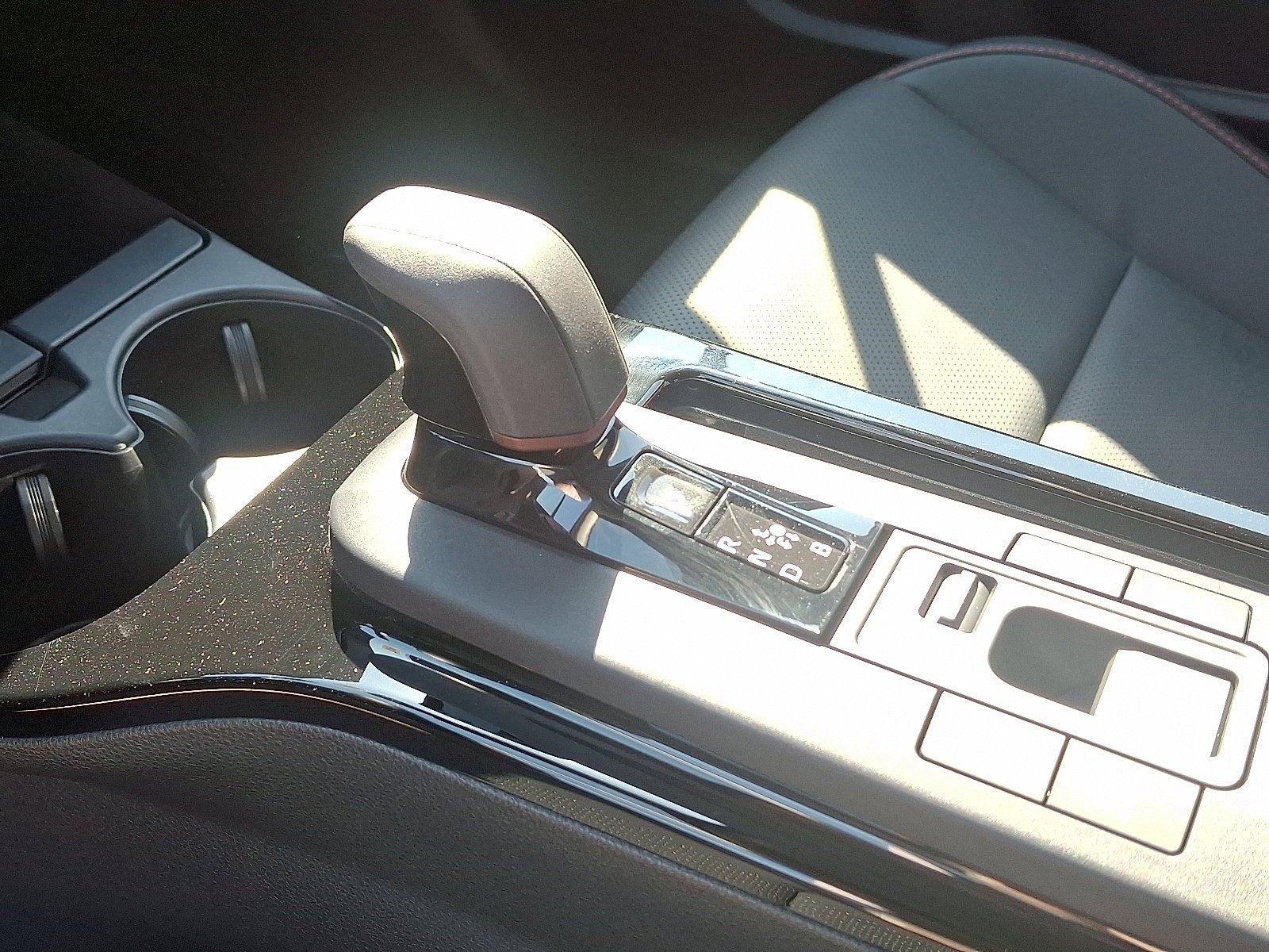 2025 Toyota Prius Plug-In Hybrid Base