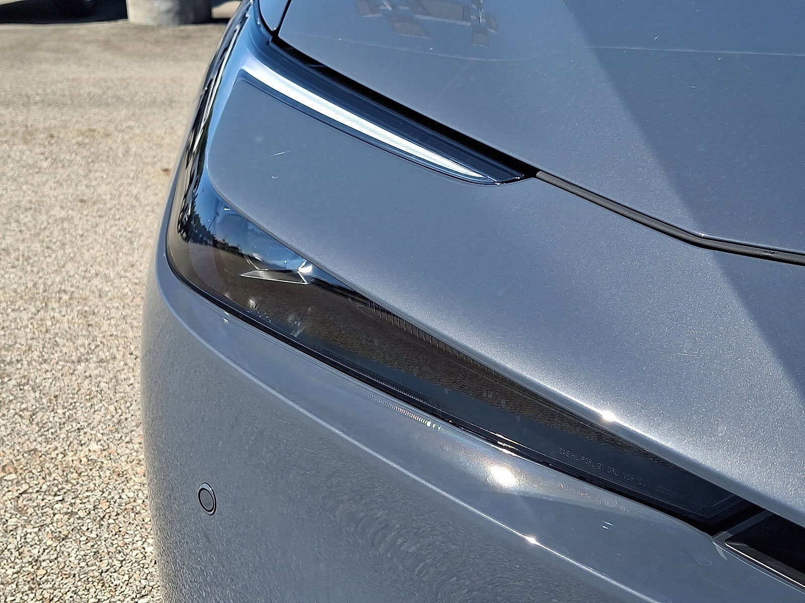 2025 Toyota Prius Plug-In Hybrid Base