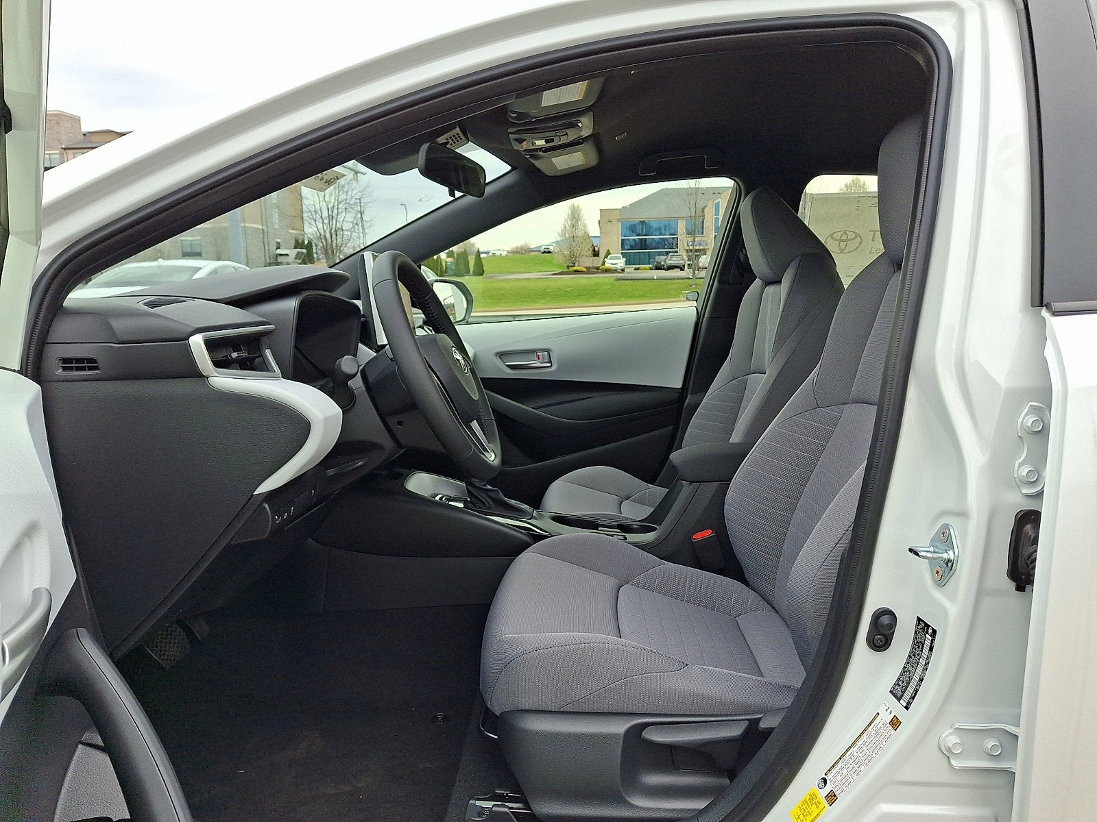 2026 Toyota Corolla Hybrid SE