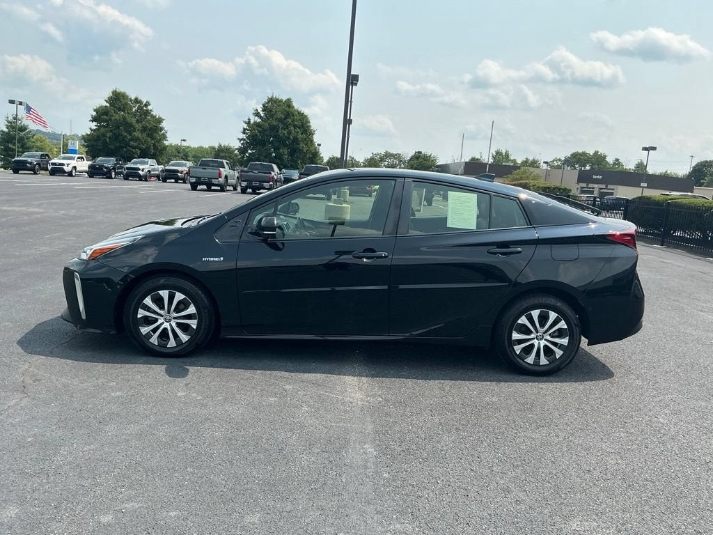 2022 Toyota Prius XLE AWD-e