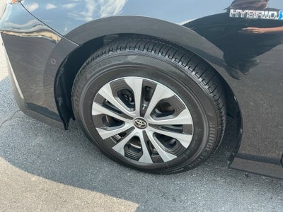 2022 Toyota Prius XLE AWD-e