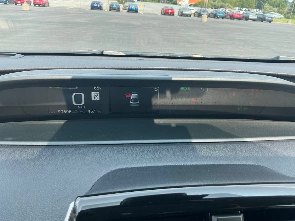 2022 Toyota Prius XLE AWD-e