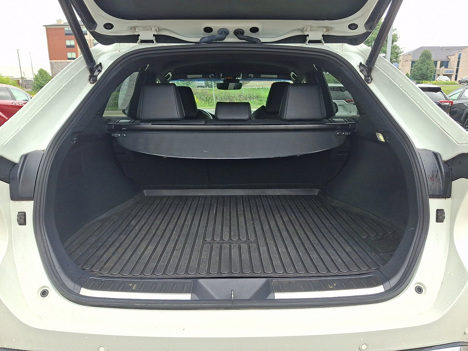 2022 Toyota Venza XLE