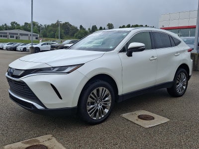 2022 Toyota Venza XLE