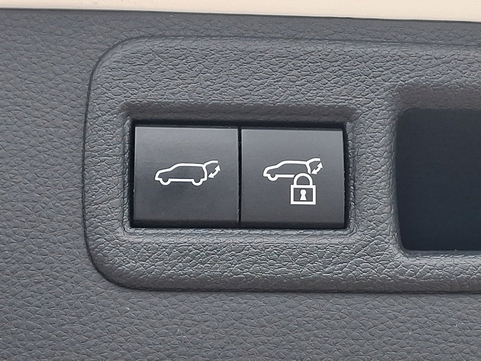 2022 Toyota Venza XLE