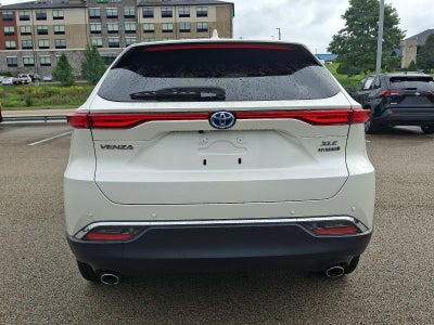 2022 Toyota Venza XLE