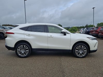 2022 Toyota Venza XLE