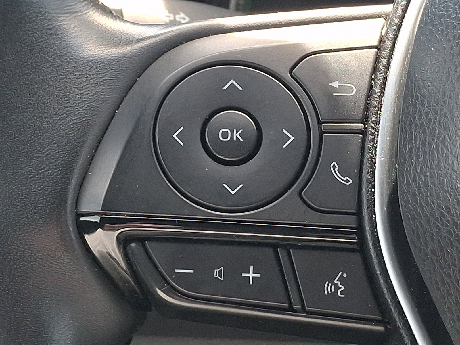 2021 Toyota Venza Base
