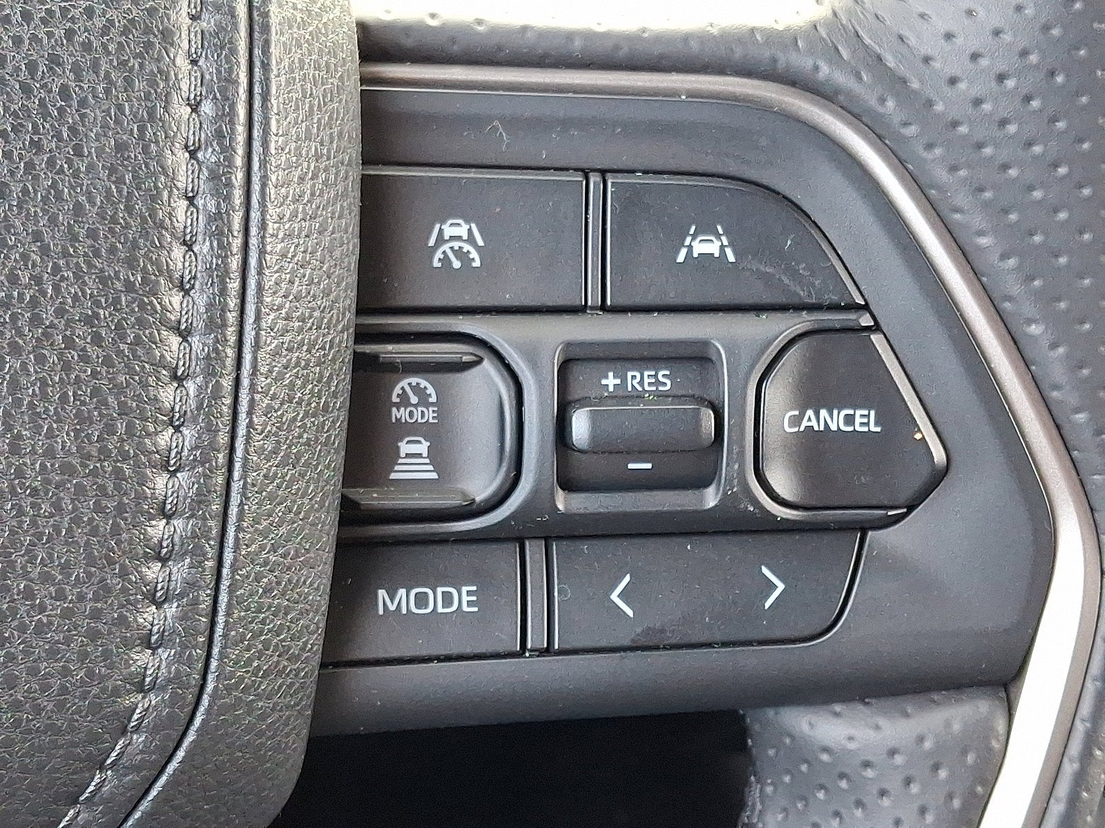 2025 Toyota 4Runner Base