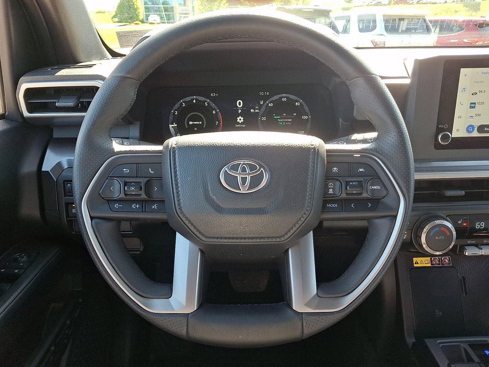 2025 Toyota 4Runner Hybrid TRD Off Road