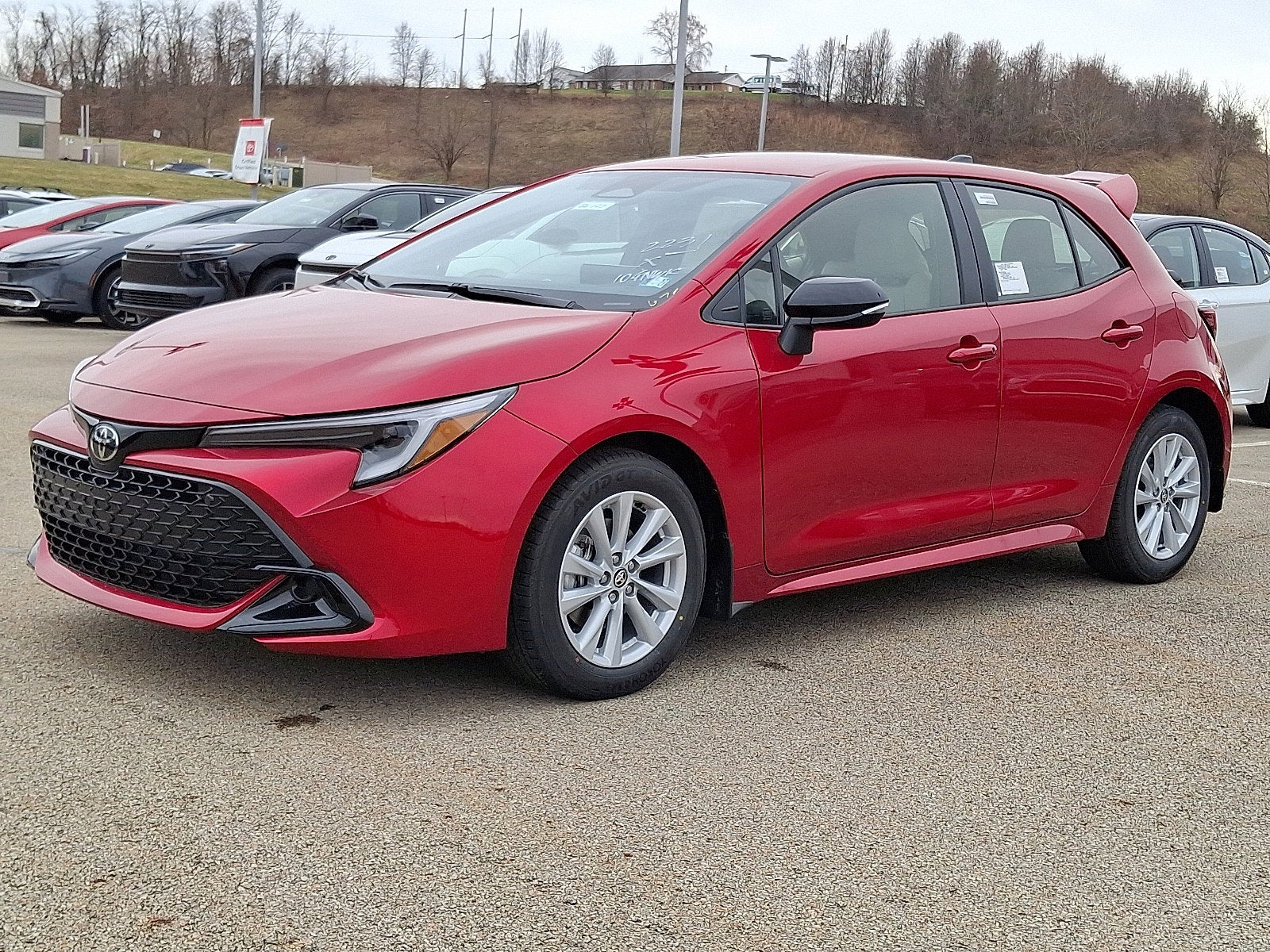 2026 Toyota Corolla Hatchback SE