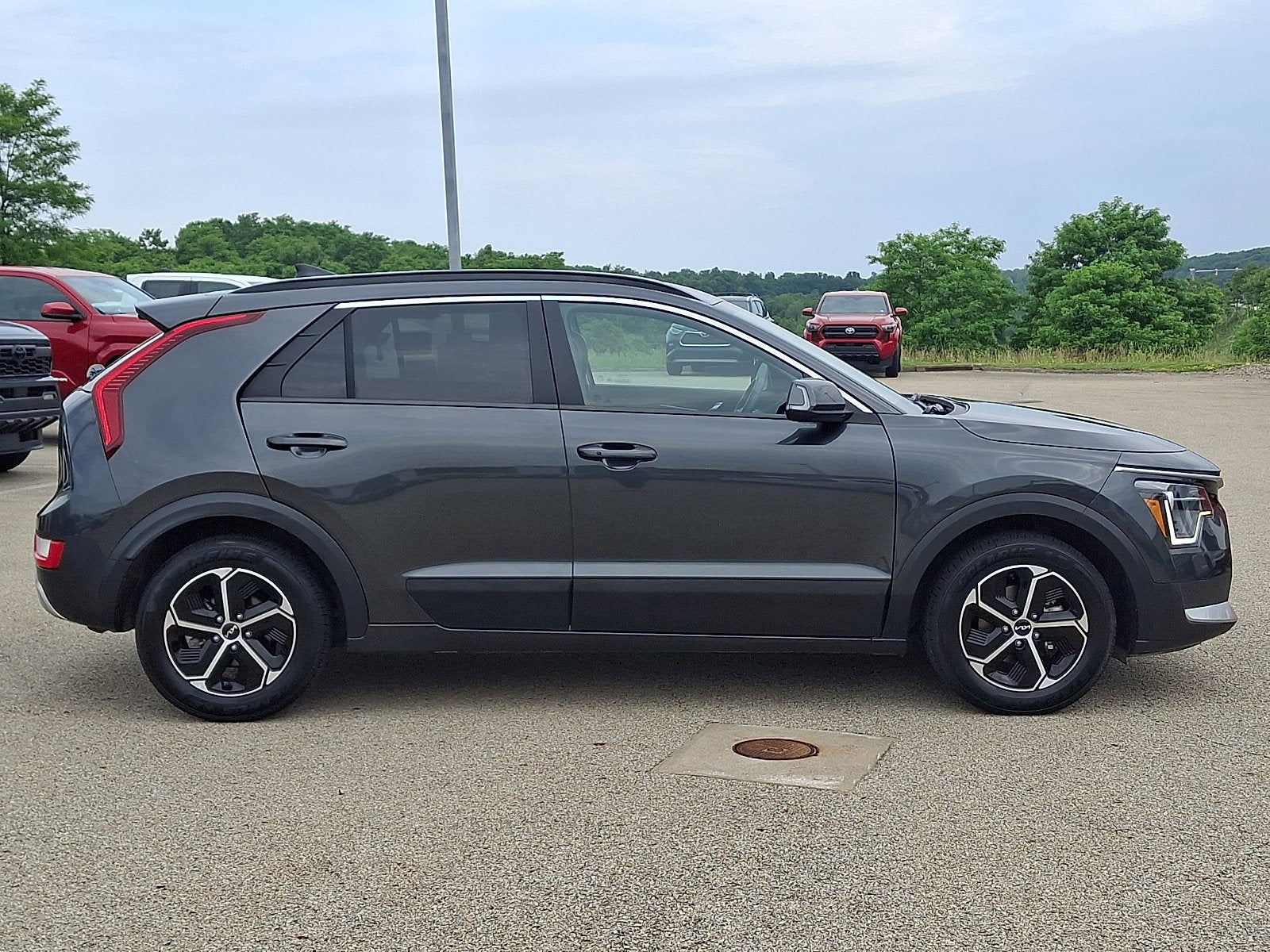 2024 Kia Niro EX