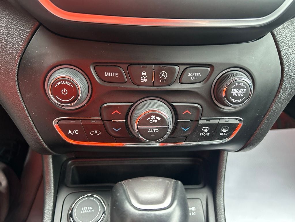 2023 Jeep Cherokee Altitude