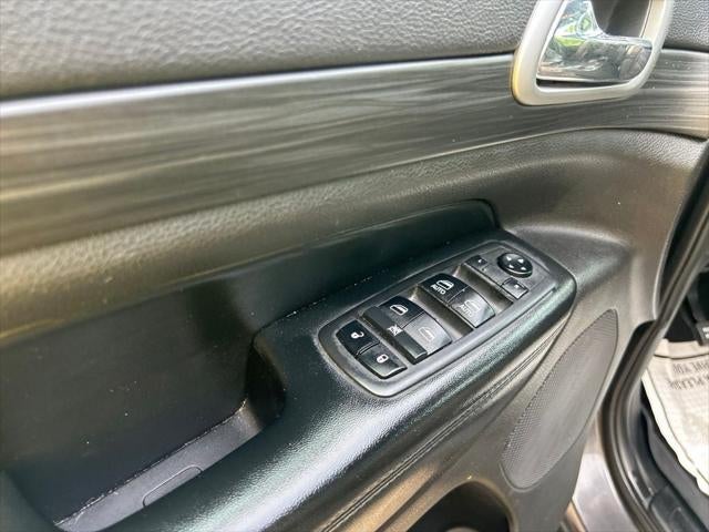 2019 Jeep Grand Cherokee Laredo E 4x4