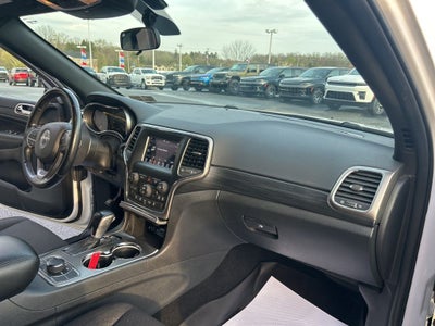 2020 Jeep Grand Cherokee Laredo E 4x4