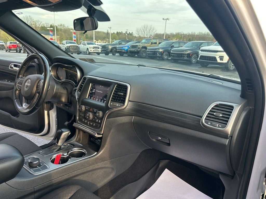 2020 Jeep Grand Cherokee Laredo E 4x4