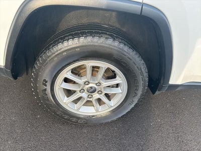 2020 Jeep Grand Cherokee Laredo E 4x4