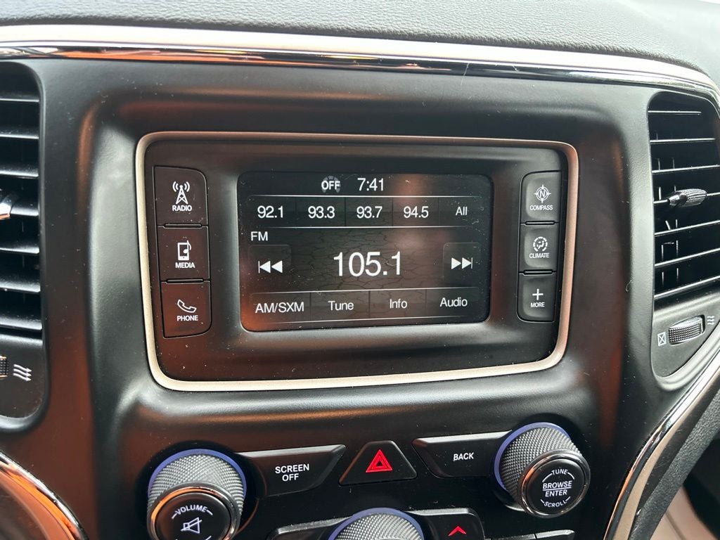 2017 Jeep Grand Cherokee Laredo 4x4