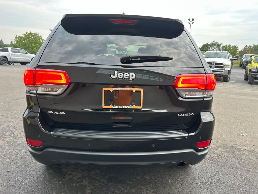 2017 Jeep Grand Cherokee Laredo 4x4