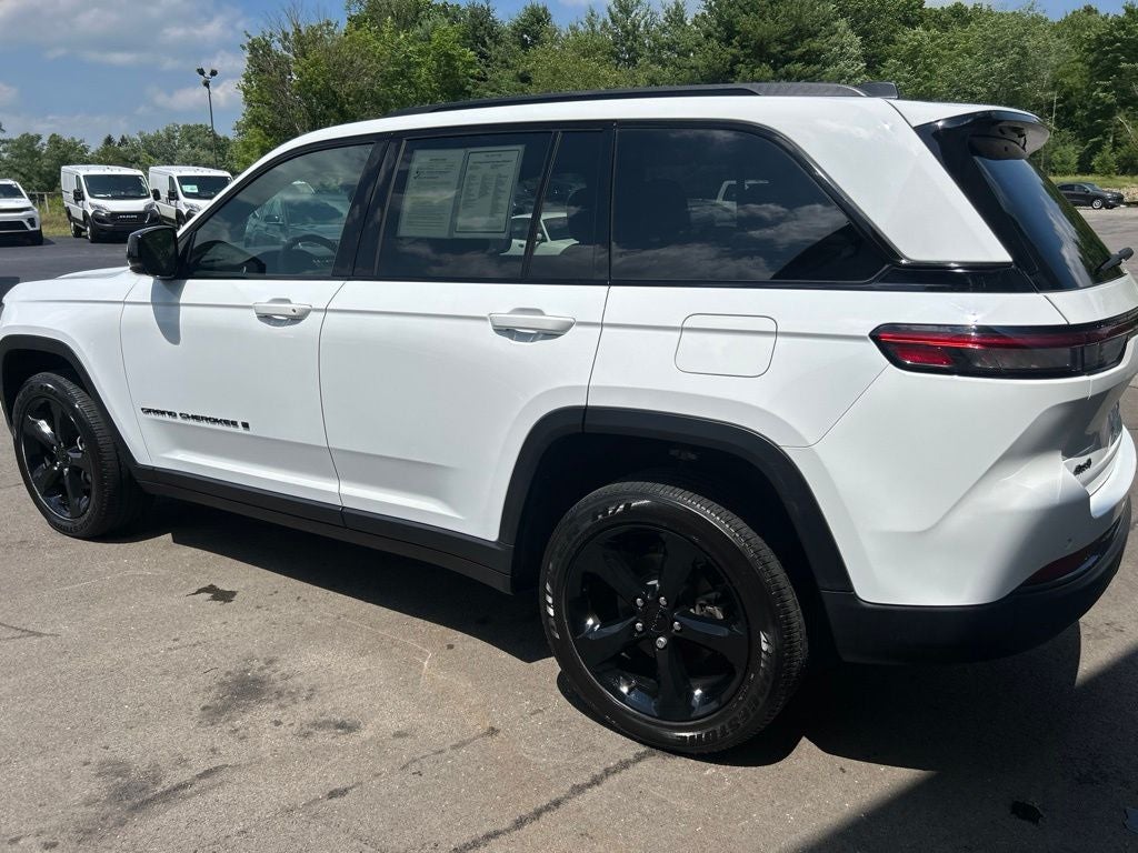 2023 Jeep Grand Cherokee Altitude X 4x4