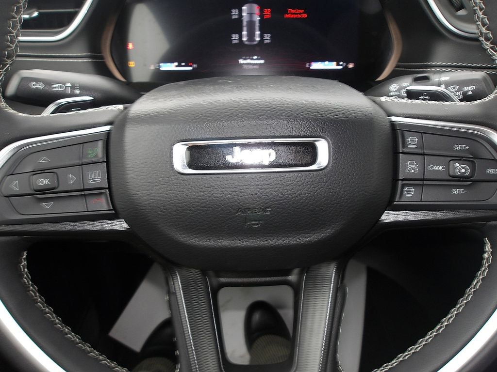 2025 Jeep Grand Cherokee Altitude X 4x4