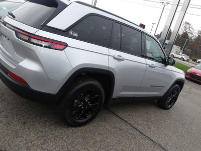 2025 Jeep Grand Cherokee Altitude X 4x4