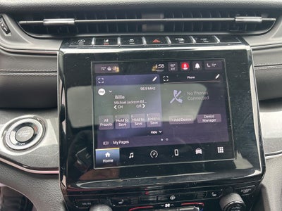 2022 Jeep Grand Cherokee Laredo 4x4