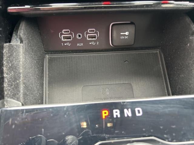 2022 Jeep Grand Cherokee Laredo 4x4