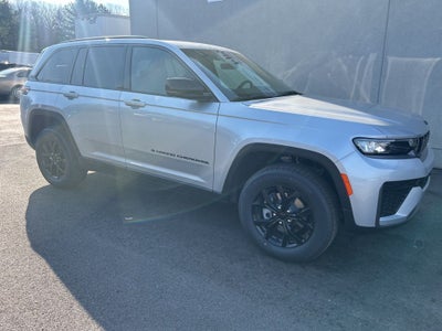 2026 Jeep Grand Cherokee GRAND CHEROKEE LAREDO ALTITUDE 4X4