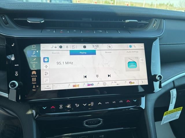 2026 Jeep Grand Cherokee GRAND CHEROKEE LAREDO ALTITUDE 4X4