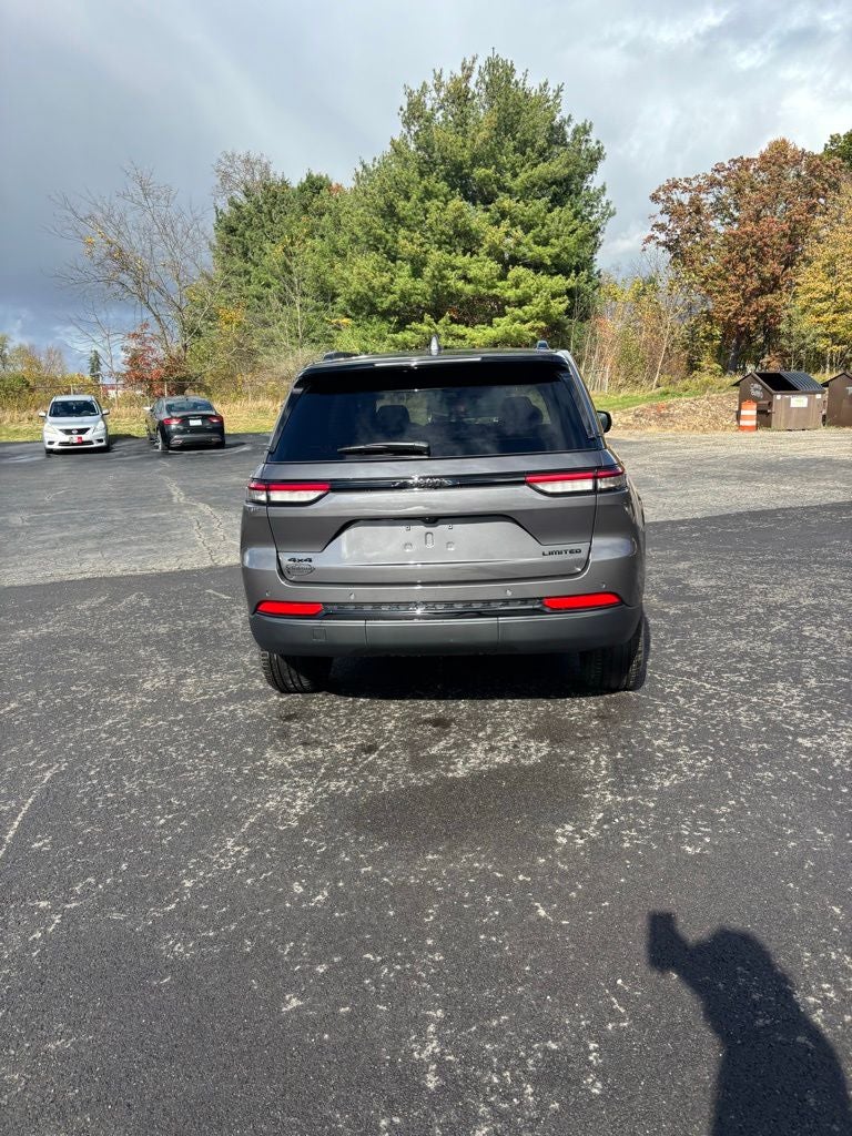 2025 Jeep Grand Cherokee GRAND CHEROKEE LIMITED 4X4