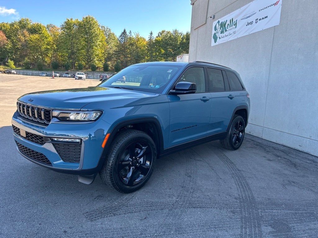 2027 Jeep Grand Cherokee GRAND CHEROKEE LIMITED 4X4