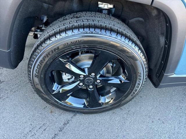2027 Jeep Grand Cherokee GRAND CHEROKEE LIMITED 4X4