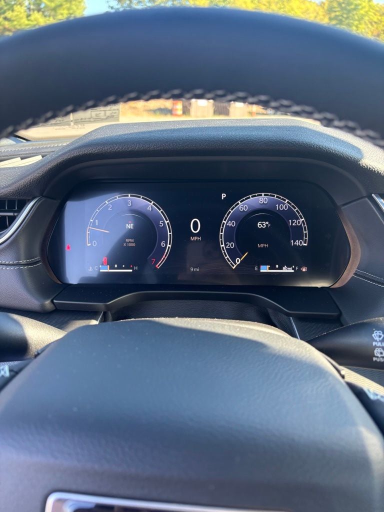 2025 Jeep Grand Cherokee GRAND CHEROKEE L LAREDO X 4X4