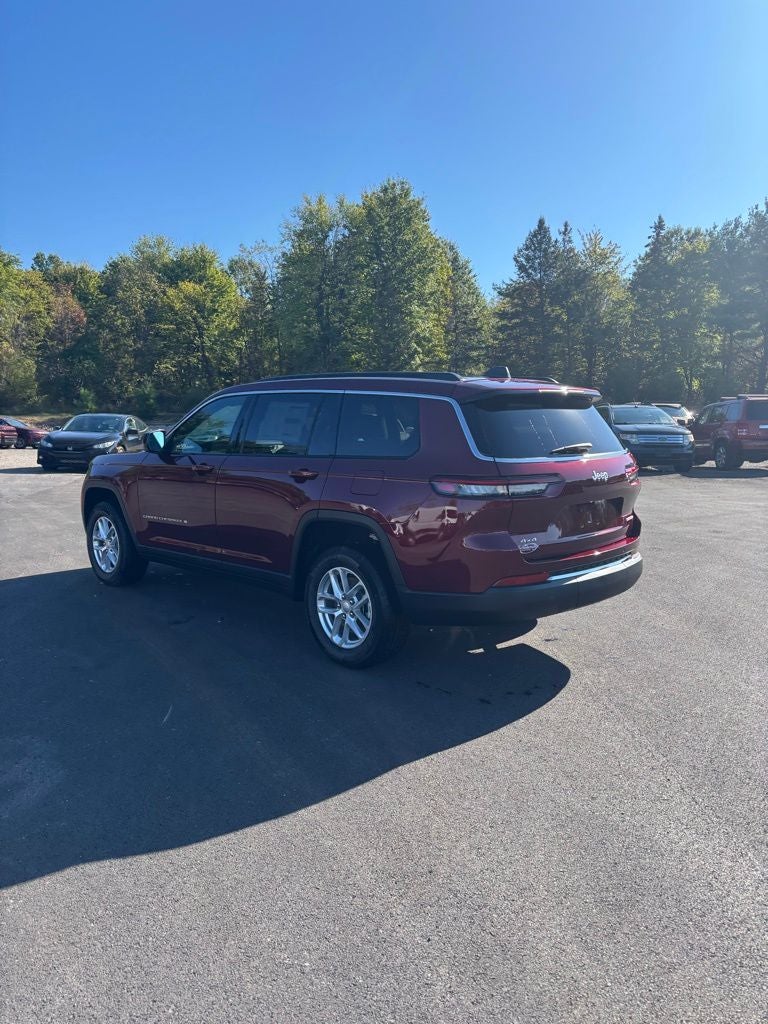 2025 Jeep Grand Cherokee GRAND CHEROKEE L LAREDO X 4X4