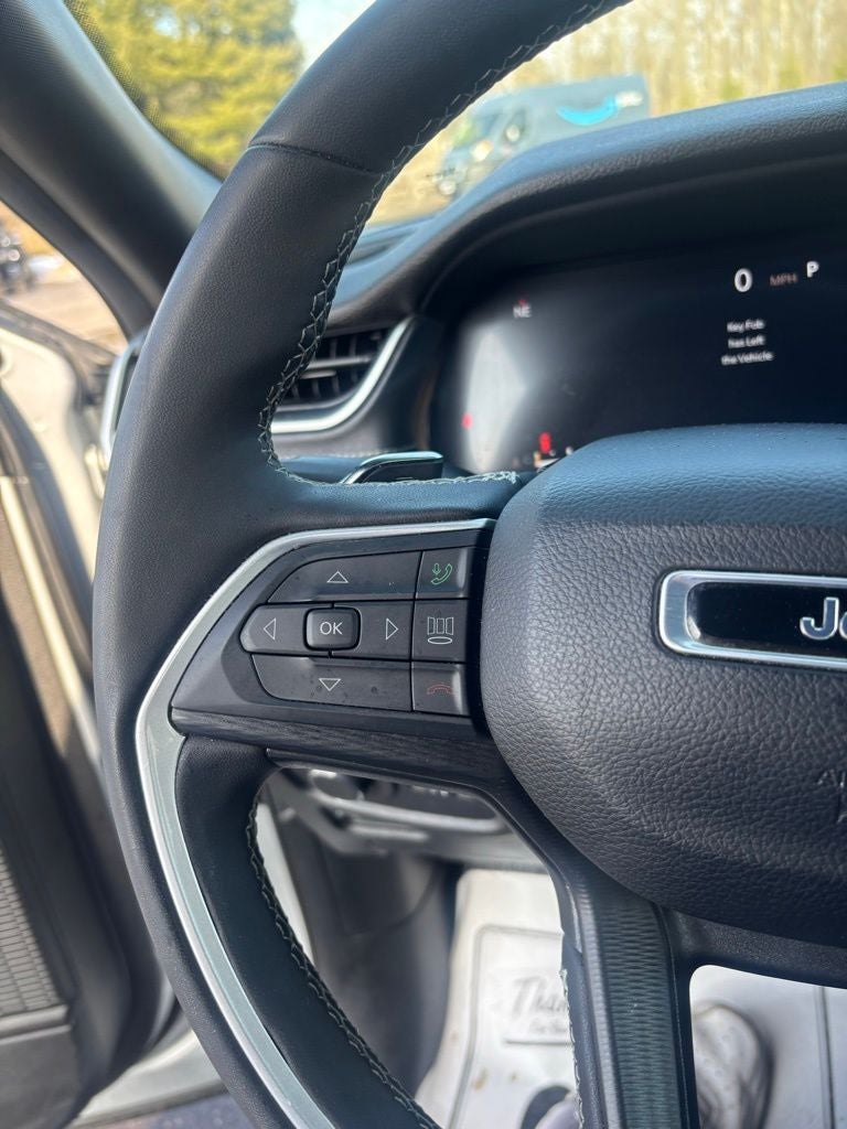 2024 Jeep Grand Cherokee L Altitude 4x4