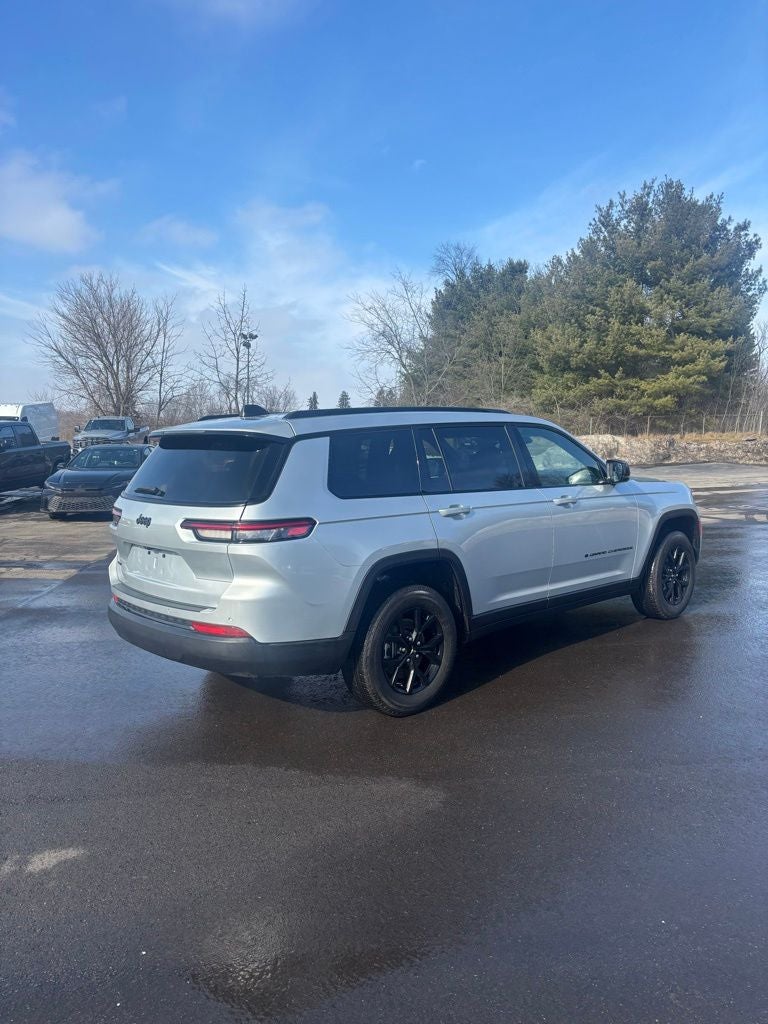 2024 Jeep Grand Cherokee L Altitude 4x4