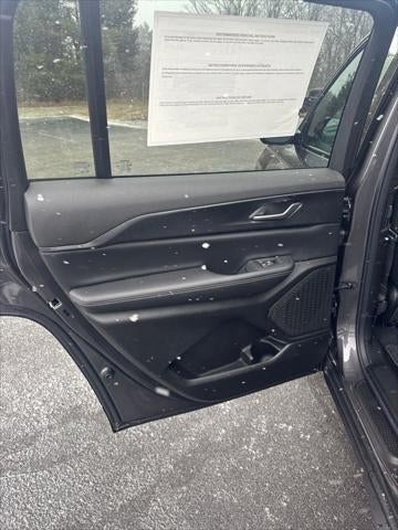 2025 Jeep Grand Cherokee GRAND CHEROKEE L ALTITUDE X 4X4