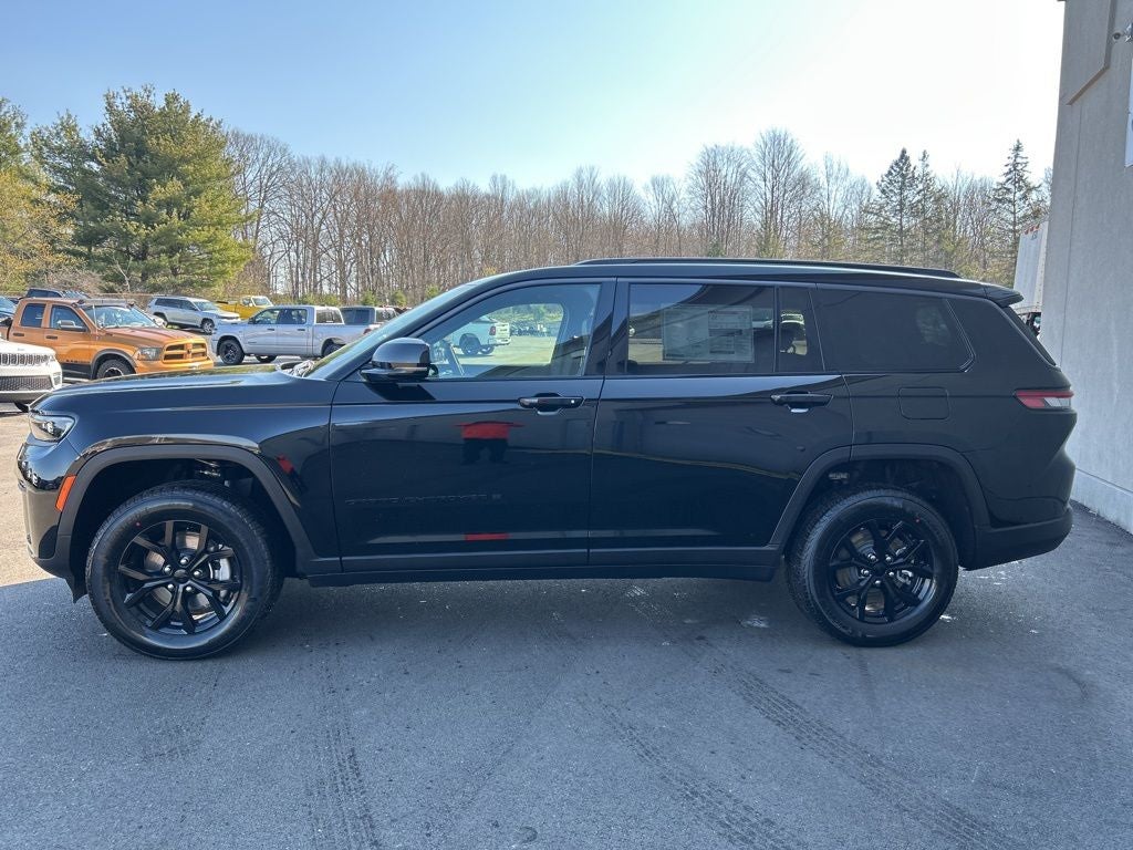 2026 Jeep Grand Cherokee GRAND CHEROKEE L LAREDO ALTITUDE 4X4