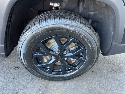 2026 Jeep Grand Cherokee GRAND CHEROKEE L LAREDO ALTITUDE 4X4